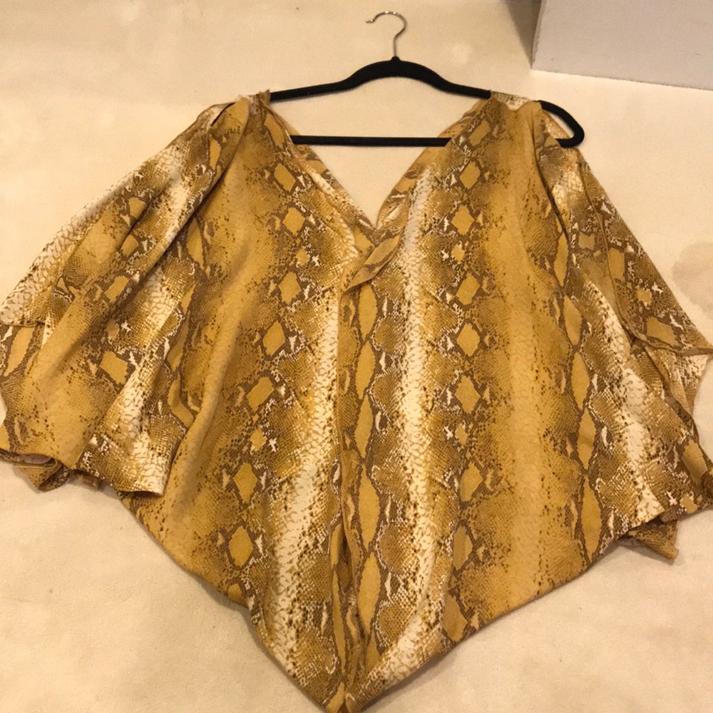Snakeskin Open Shoulder - image 5